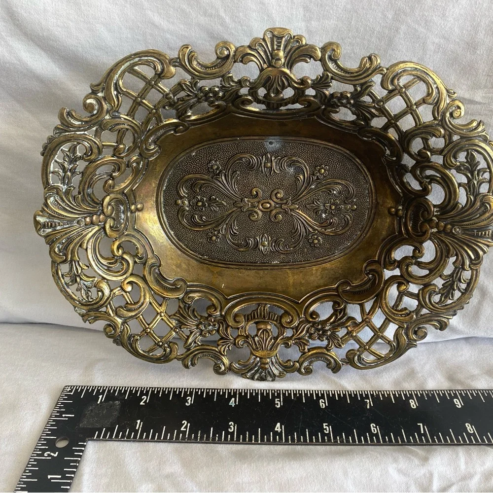 Vintage brass bowl Made in Italy beautiful bowl covered with Mod dep patina